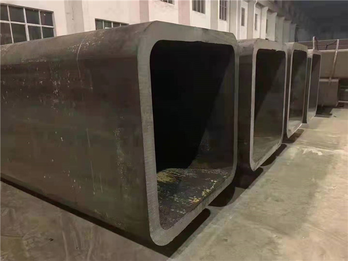 宁城大口径无缝方管